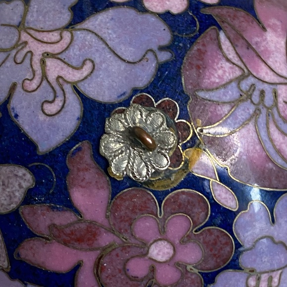 EUC Vtg Cloisonne Floral Ball Purple Blue Pink Gold Christmas Collectible - Picture 8 of 8